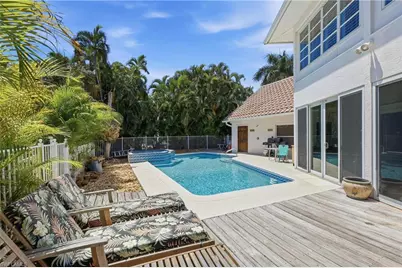 1748 Jewel Box Dr, Sanibel, FL 33957 - Photo 47