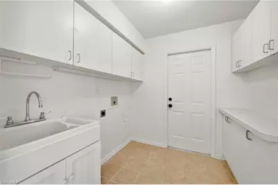 2017 NE 5th Pl, Cape Coral, FL 33909 - Photo 19