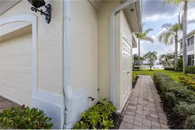 28652 San Lucas Ln #202, Bonita Springs, FL 34135 - Photo 3