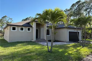 538 37th Ave NE, Naples, FL 34120 - Photo 1