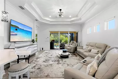 8849 Yucatan Ct, Naples, FL 34112 - Photo 7