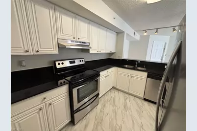8265 Ibis Club Dr #610, Naples, FL 34104 - Photo 7