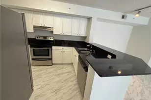 8265 Ibis Club Dr, Naples, FL 34104 - Photo 5