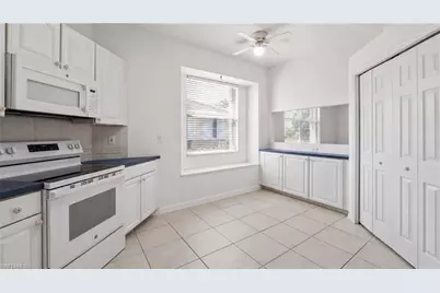7737 Haverhill Ct, Naples, FL 34104 - Photo 13