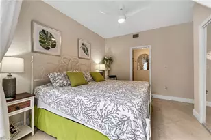 3310 Europa Dr, Naples, FL 34105 - Photo 21