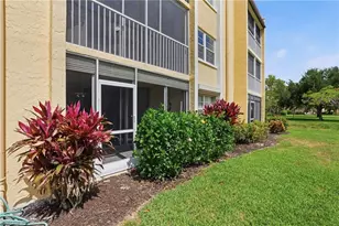 1085 Forest Lakes Dr, Naples, FL 34105 - Photo 21