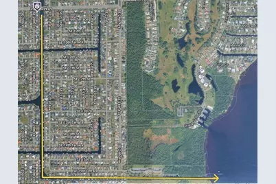 903 SE 20th Ct, Cape Coral, FL 33990 - Photo 5