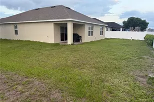 2014 NW 9th St, Cape Coral, FL 33993 - Photo 11