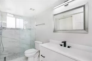 8271 Key Royal Cir, Naples, FL 34119 - Photo 17