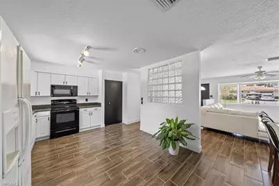 4027 Mindi Ave, Naples, FL 34112 - Photo 21