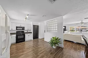 4027 Mindi Ave, Naples, FL 34112 - Photo 21