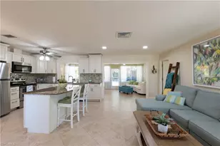 3810 Estero Bay Ln, Naples, FL 34112 - Photo 7