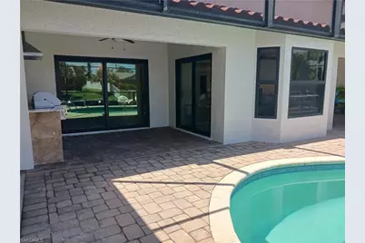2727 SE 24th Pl, Cape Coral, FL 33904 - Photo 31