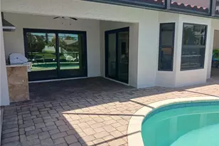 2727 SE 24th Pl, Cape Coral, FL 33904 - Photo 31