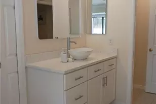 2727 SE 24th Pl, Cape Coral, FL 33904 - Photo 17