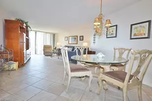 260 Seaview Ct, Marco Island, FL 34145 - Photo 5