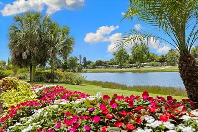 214 Torrey Pines Pt, Naples, FL 34113 - Photo 9