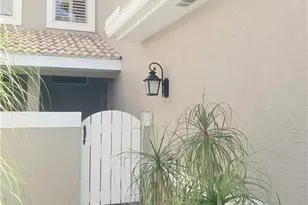 386 Emerald Bay Cir, Naples, FL 34110 - Photo 5