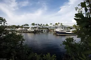 26911 Wedgewood Dr, Bonita Springs, FL 34134 - Photo 23