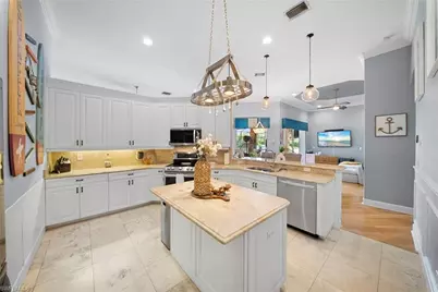 7933 Founders Cir, Naples, FL 34104 - Photo 9