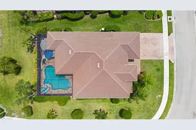 7933 Founders Cir, Naples, FL 34104 - Photo 43