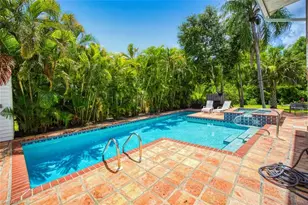 2727 66th St SW, Naples, FL 34105 - Photo 17