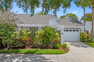 879 Meadowland Dr, Naples, FL 34108 - Photo 5