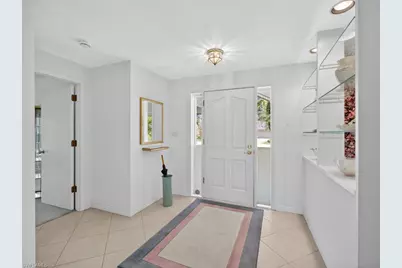 2278 Royal Ln, Naples, FL 34112 - Photo 9