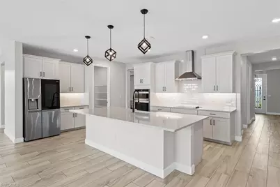 2038 Grove Dr, Naples, FL 34120 - Photo 11