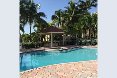 4620 Saint Croix Ln #925, Naples, FL 34109 - Photo 15