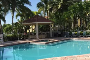 4620 St Croix Ln, Naples, FL 34109 - Photo 15