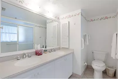 5501 Heron Point Dr #702, Naples, FL 34108 - Photo 13