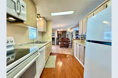 573 Cape Florida Ln, Naples, FL 34104 - Photo 7
