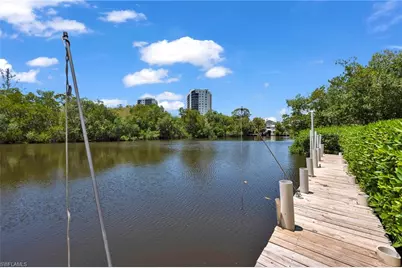 718 Pan Am Ave, Naples, FL 34110 - Photo 9