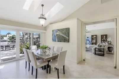 655 Galleon Dr, Naples, FL 34102 - Photo 7