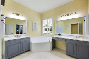 16221 Parque Ln, Naples, FL 34110 - Photo 13