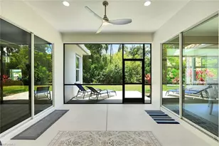 16221 Parque Ln, Naples, FL 34110 - Photo 19
