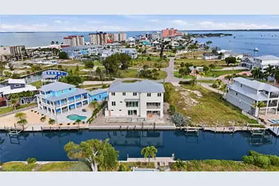 740 Matanzas Ct, Fort Myers Beach, FL 33931 - Photo 11