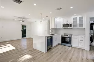 16 Kings Rd, Naples, FL 34112 - Photo 13