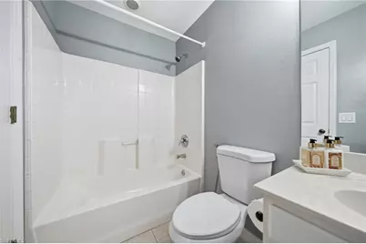 15078 Topsail Ct, Naples, FL 34119 - Photo 33