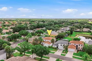15078 Topsail Ct, Naples, FL 34119 - Photo 41
