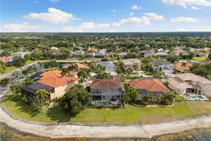 8503 Laurel Lakes Cove, Naples, FL 34119 - Photo 49