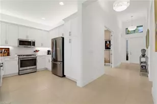 12377 Dahlia Ct, Naples, FL 34120 - Photo 7