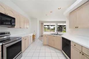 13100 Hamilton Harbour Dr, Naples, FL 34110 - Photo 7