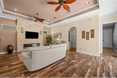4830 Europa Dr, Naples, FL 34105 - Photo 7