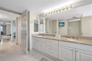 6849 Grenadier Blvd, Naples, FL 34108 - Photo 23