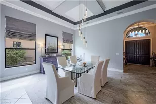 7546 Lantana Cir, Naples, FL 34119 - Photo 11
