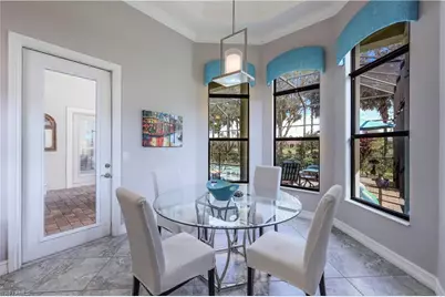 7546 Lantana Cir, Naples, FL 34119 - Photo 9