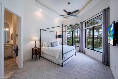7546 Lantana Cir, Naples, FL 34119 - Photo 13