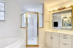 777 Regency Reserve Cir, Naples, FL 34119 - Photo 23